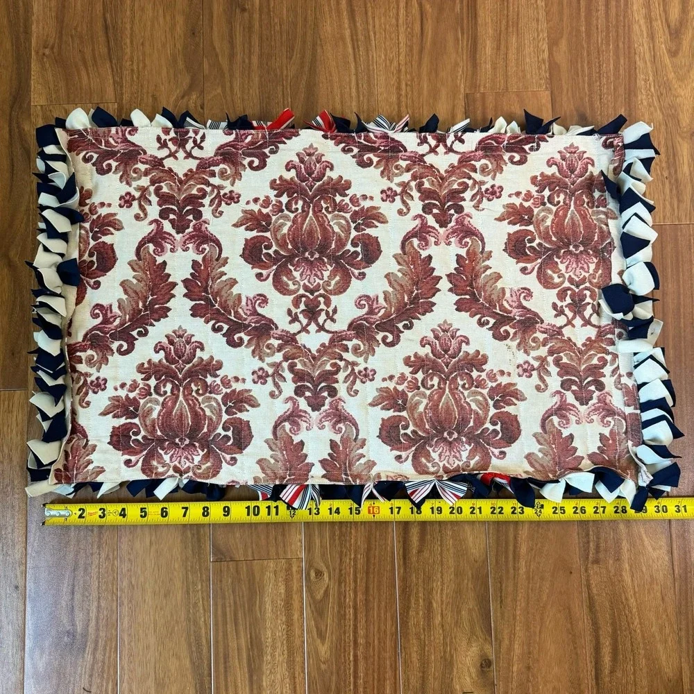 Vintage Handmade Rag Scrap Hand‎ Made Machine Sewn polyester Rug 31